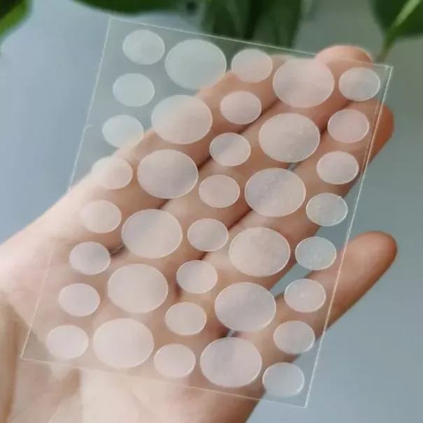 Acne plåster